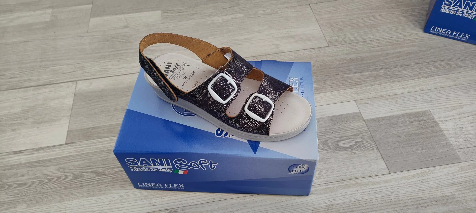 044 Rossella Blu